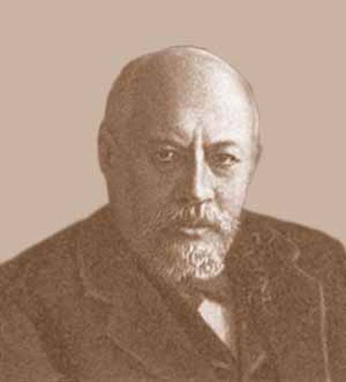 Михаил Григорьевич Акимов родился 8 ноября 1847 года в селе